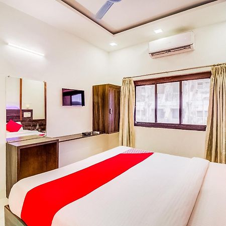 Collection O 81194 Hotel Panchratna Panvel Exterior foto