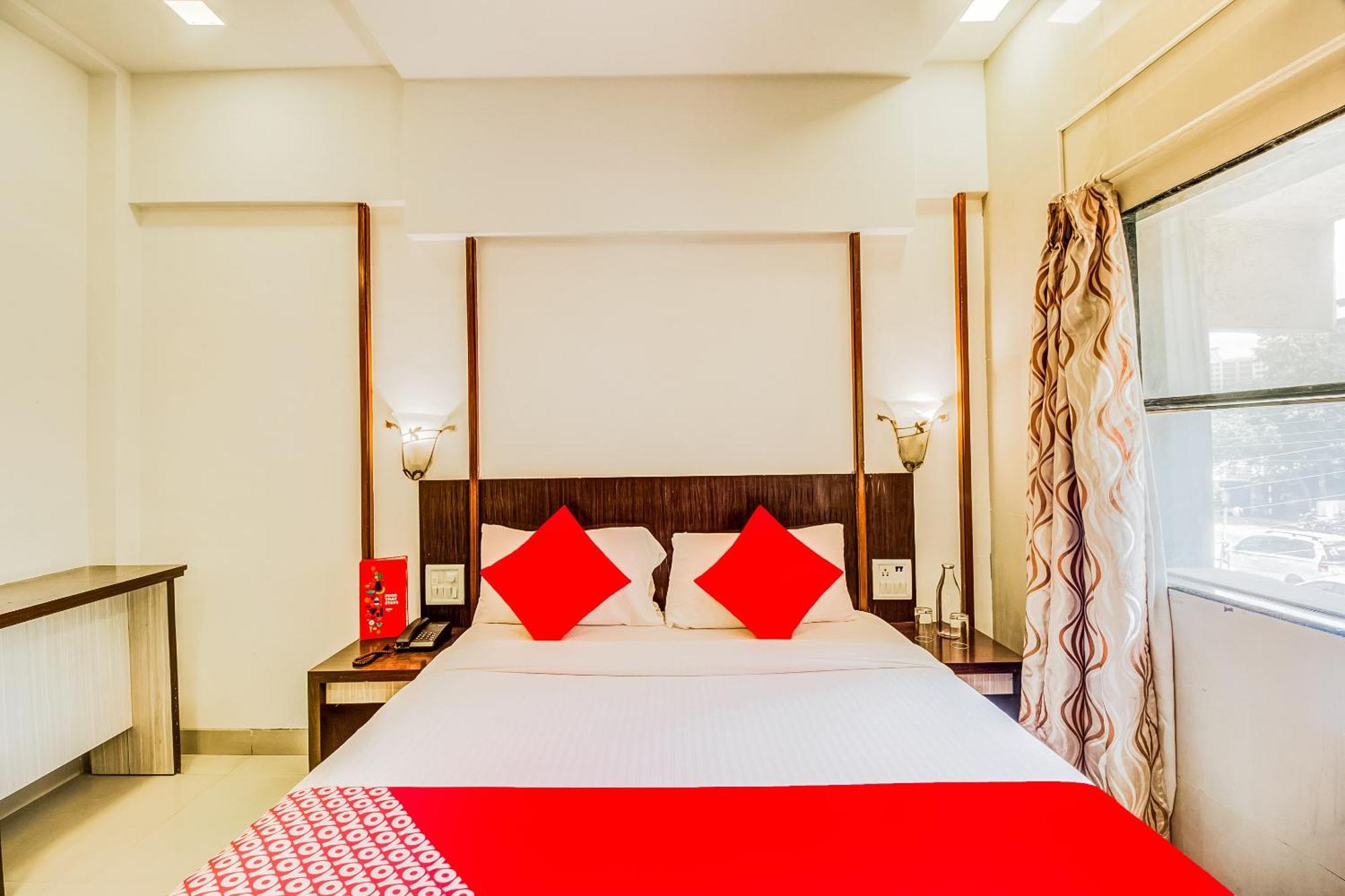 Collection O 81194 Hotel Panchratna Panvel Exterior foto